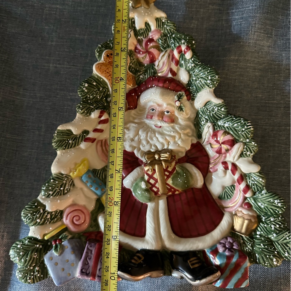 Fitz & Floyd Santa plate. Never used!!
